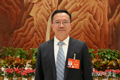 代表履責(zé)，兩會(huì)聲音｜中國樂凱黨委書記、董事長侯景濱履職盡責(zé)、建言獻(xiàn)策